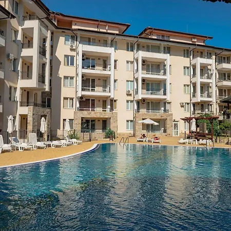 Sunny Hills - Menada Hotel apartamentowy 3*