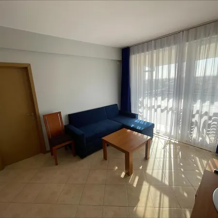 Hotel apartamentowy Sunny Hills - Menada