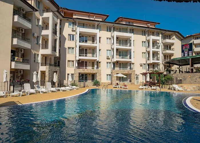 Sunny Hills - Menada Aparthotel 3*