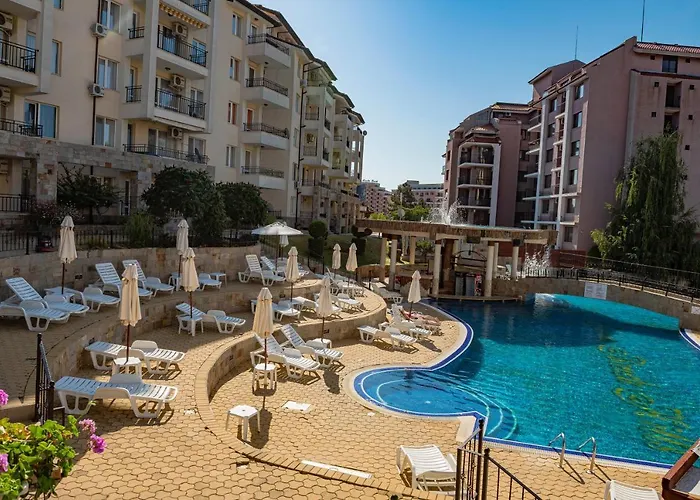 Sunny Hills - Menada Aparthotel