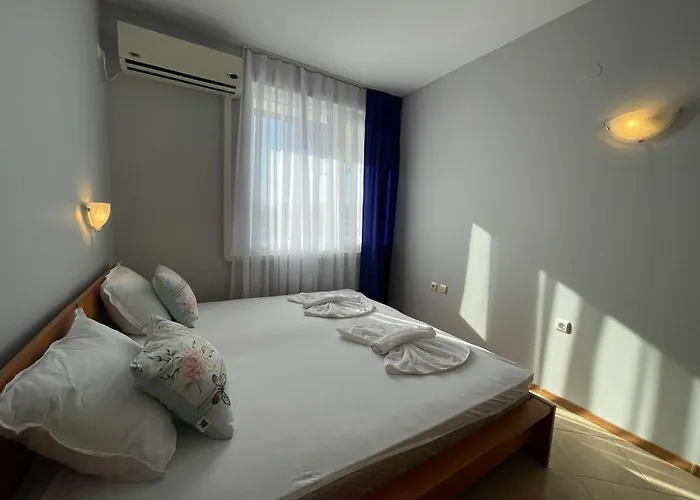 Aparthotel Sunny Hills - Menada 3*