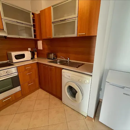 Sunny Hills - Menada Aparthotel 3*